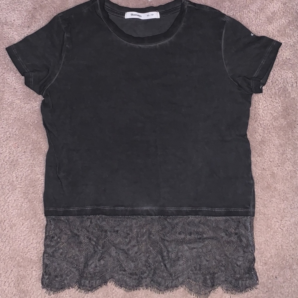 Gray T-shirt with Lace Bottom